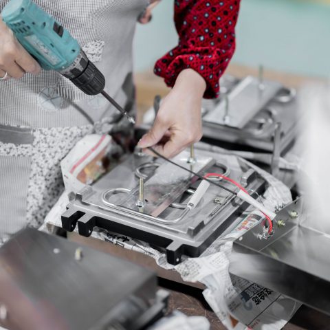 Long Experienced Workers to Assemble the Waffle Makers